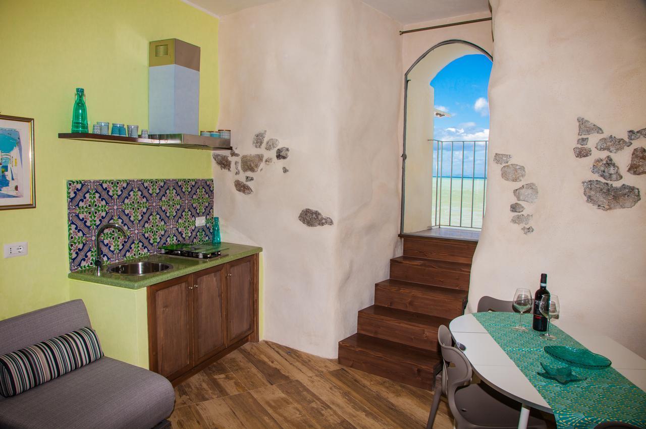 Balcone Sulla Spiaggia เชฟาลู ภายนอก รูปภาพ
