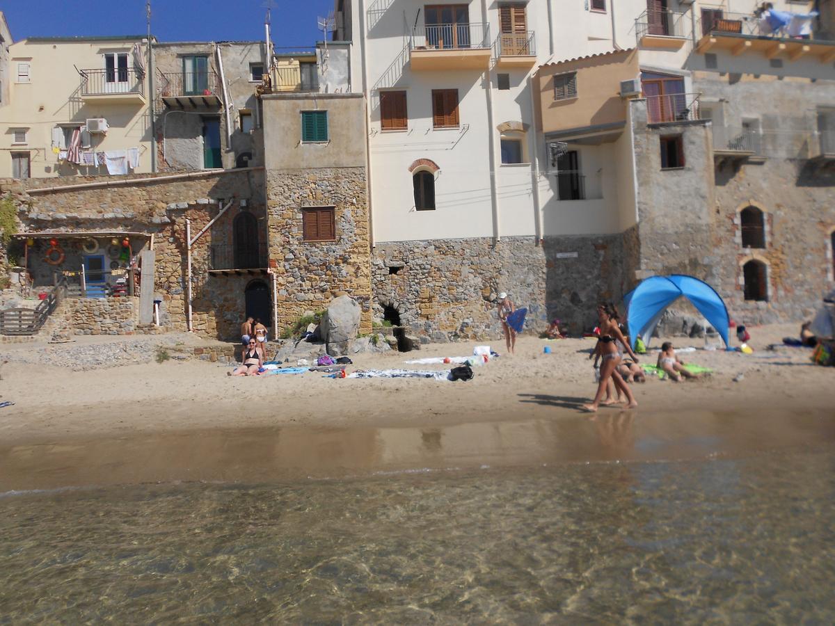Balcone Sulla Spiaggia เชฟาลู ภายนอก รูปภาพ