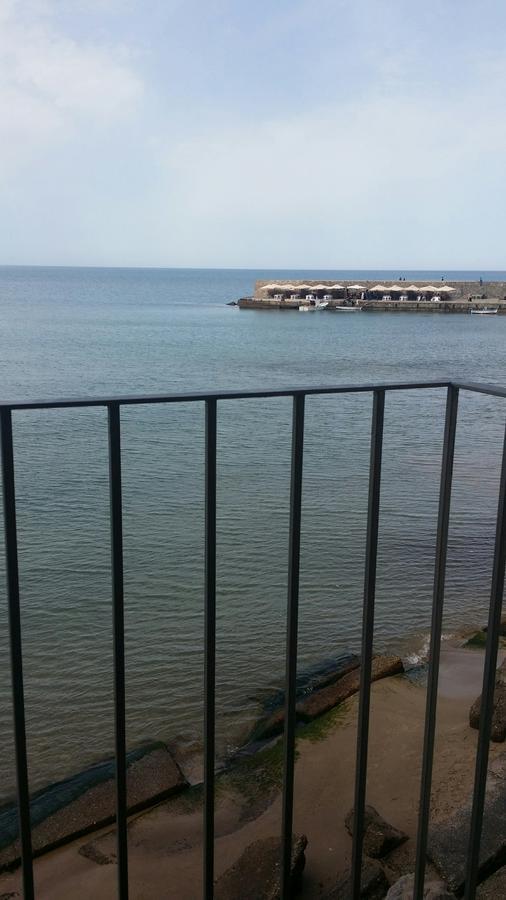 Balcone Sulla Spiaggia เชฟาลู ภายนอก รูปภาพ
